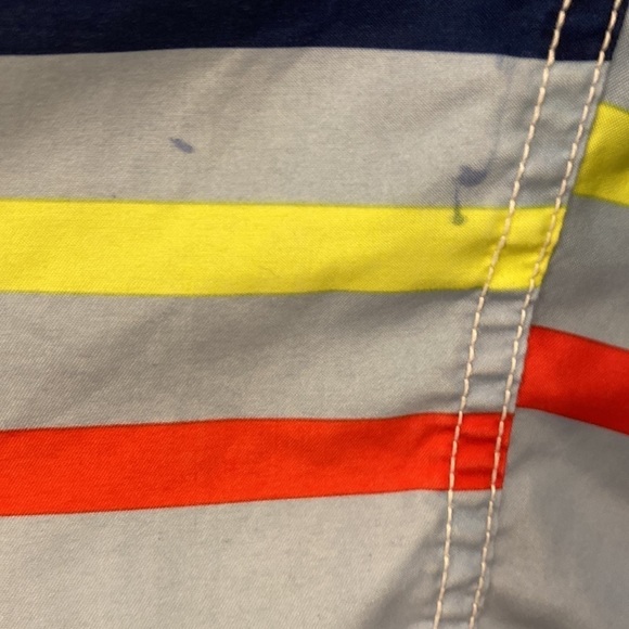 Gap - boys swim trunks.  Set of 3!! Size Medium - Picture 12 of 15